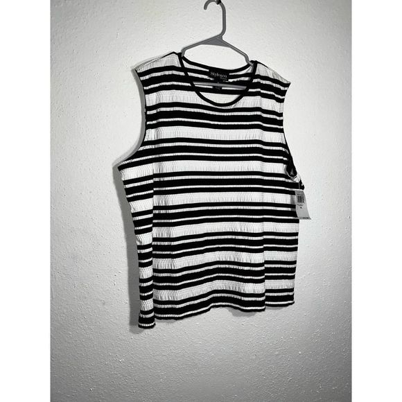 Style & Co Woman Sleeveless Pucker Tank/Shell Striped Top Black/White 3X - Picture 1 of 4